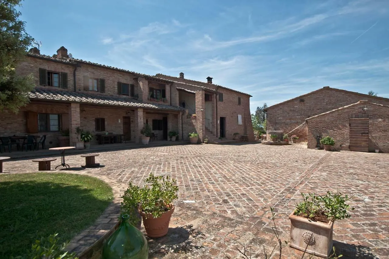 Le Crete Vacanze Holiday home Vescona Italy